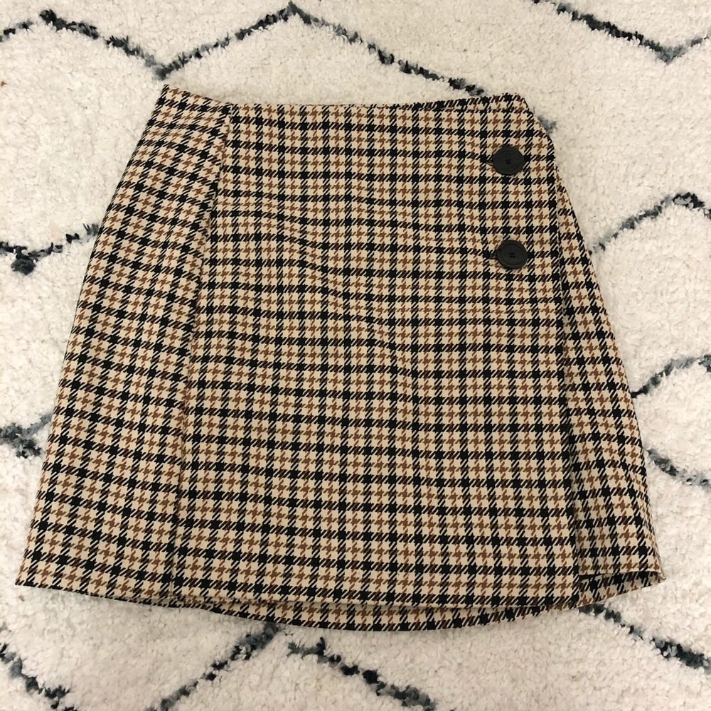 H&M plaid skirt